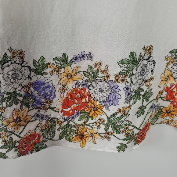 Blu Pepper floral top size medium - Picture 5 of 11